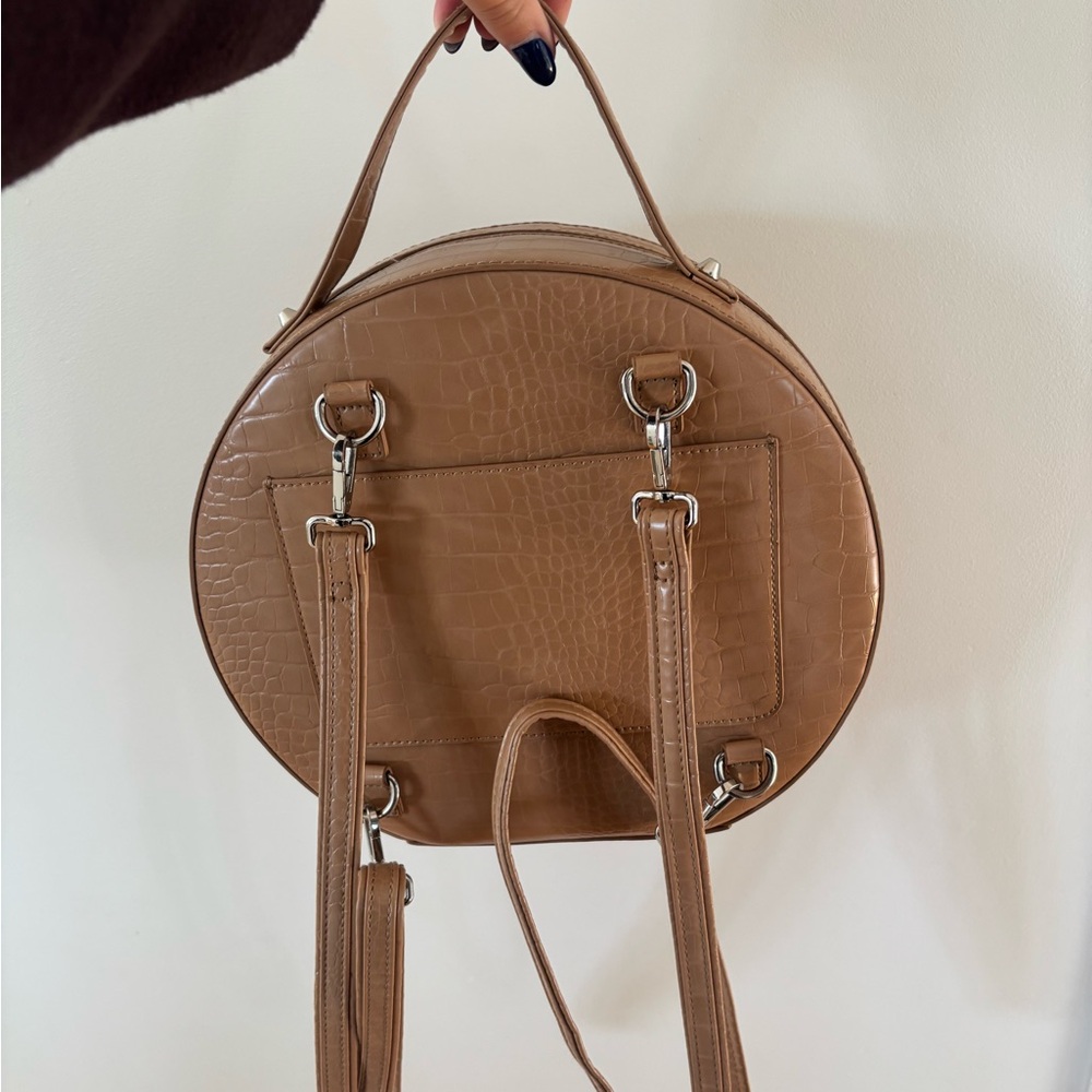Round Tan Backpack - Picture 2 of 4